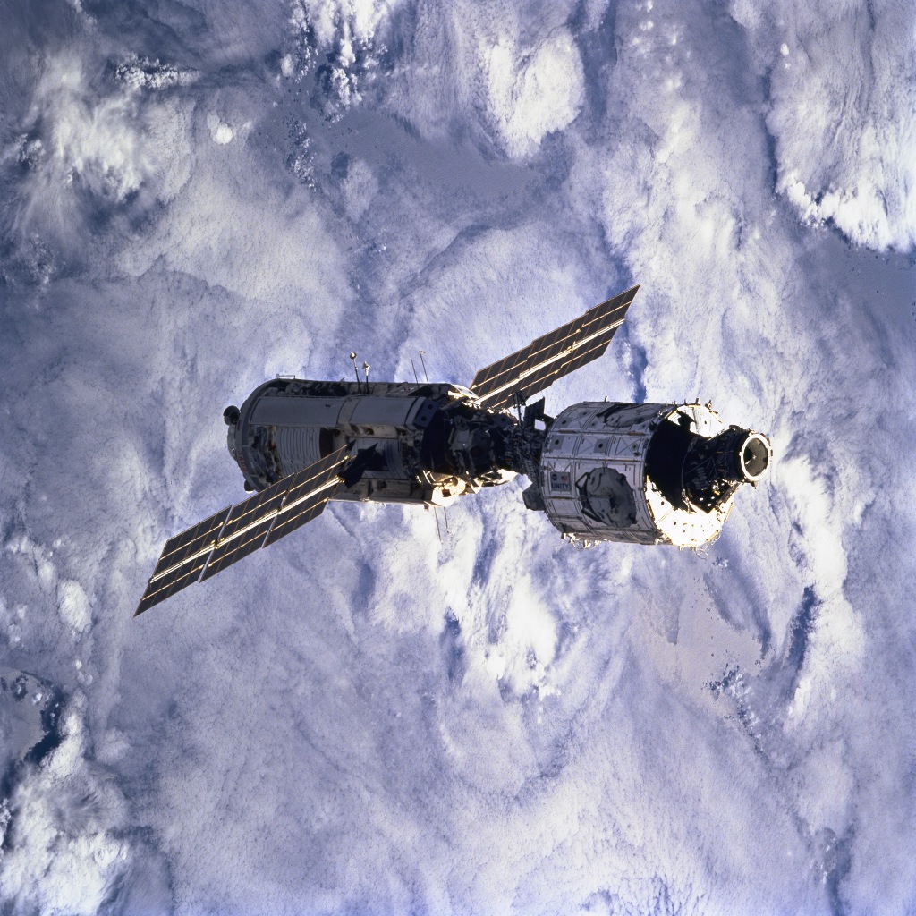 Международная космическая станция Декабрь 1998