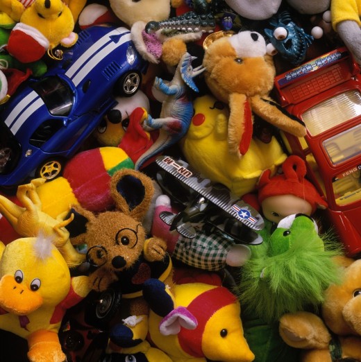 Какие игрушки могут быть опасны для детей