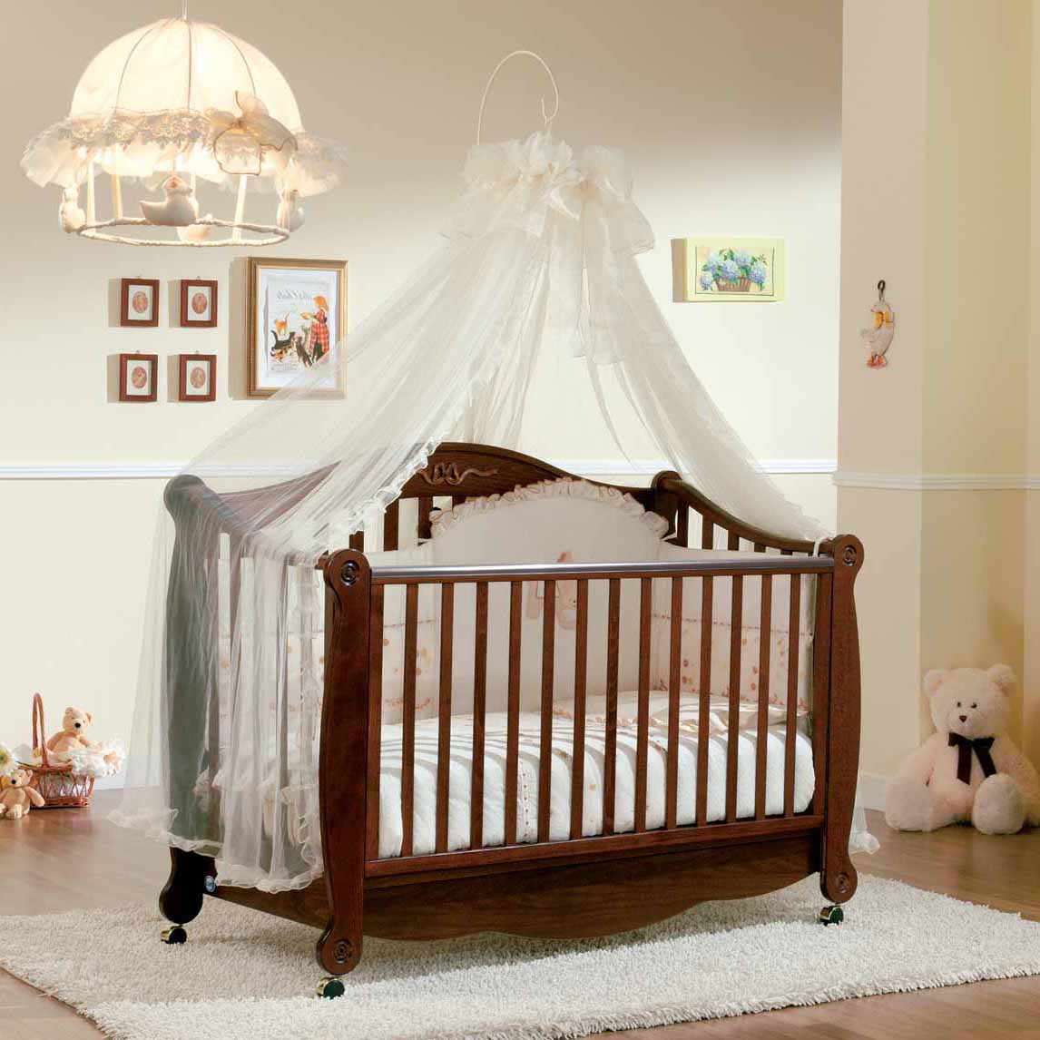 детская кровать для младенца
