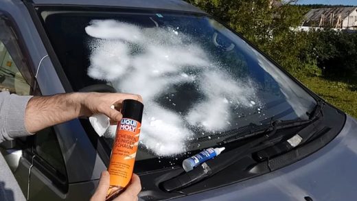Как отмыть окна автомобиля и выбрать средство для стекол