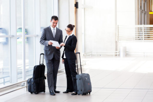 Как правильно выбрать чемодан для командировки: советы и рекомендации