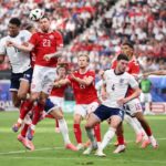 Англия и Дания вышли в плей-офф чемпионата Европы по футболу