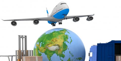 Перевозки грузов: основные преимущества использования авиатранспорта