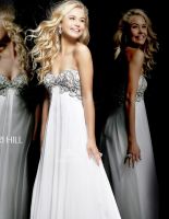 Платья Sherri Hill — это красота и универсальность