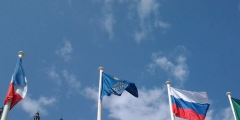 «Флагшток Сервис» заверяет: флаги над «Золотыми ключами» будут реять красиво!