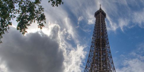 Эйфелева башня в HDR фото