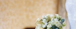 Белый свадебный букет: нежная классика