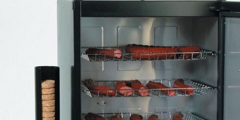 Выбираем коптильню для дома