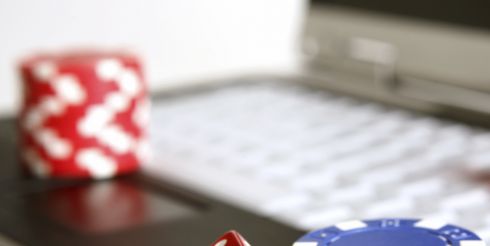 Кто играет в интернет-казино?