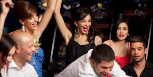 Как провести корпоратив: выездное казино