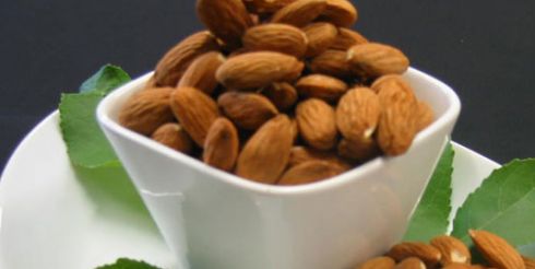 Пора миндальничать