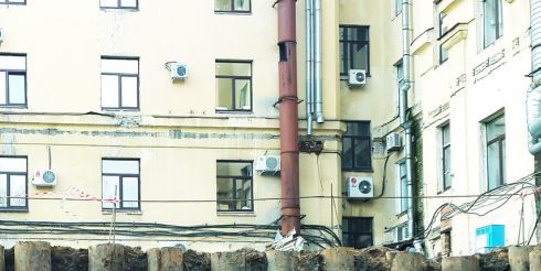 Выполнение шпунтового ограждения из труб