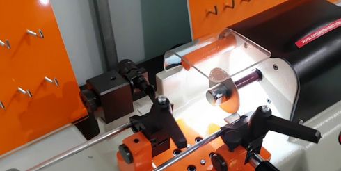 Где можно приобрести качественные станки для изготовления ключей?