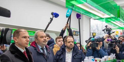 С просьбой проверить аптечные сети в Прокуратуру РФ намерен обратиться Михаил Романов