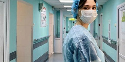 Учи.ру предоставляет особые условия доступа детям медицинских работников, борющихся с пандемией