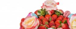 Ассортимент сахарных украшений: цветы, кружево, пряники