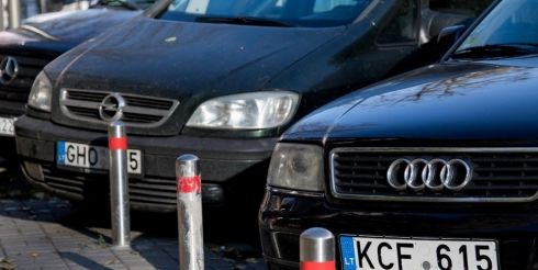 Новый график работы украинских таможенников создан, чтобы успеть оформить все «евробляхи» до назначенного срока