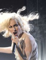 Леди Гага выпустит духи с запахом крови и спермы