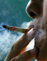 Спонтанный отказ от табака может быть симптомом рака, считают ученые