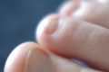 Ученые научились по ногтям определить риск рака легких