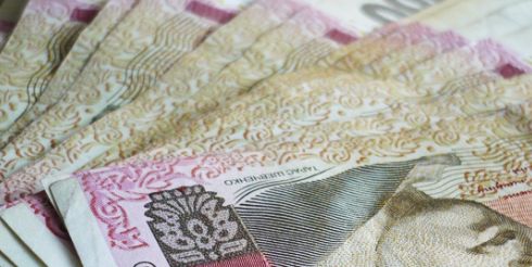 Средняя зарплата выросла до 3110 гривен